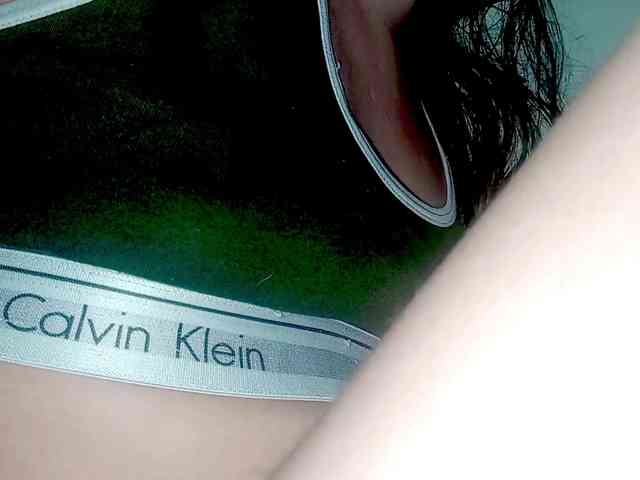 PetiteIvoryqueens webcam