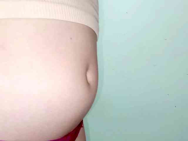 PetiteIvoryqueens webcam