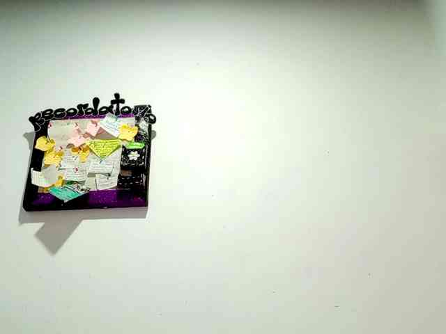 PetiteIvoryqueens webcam