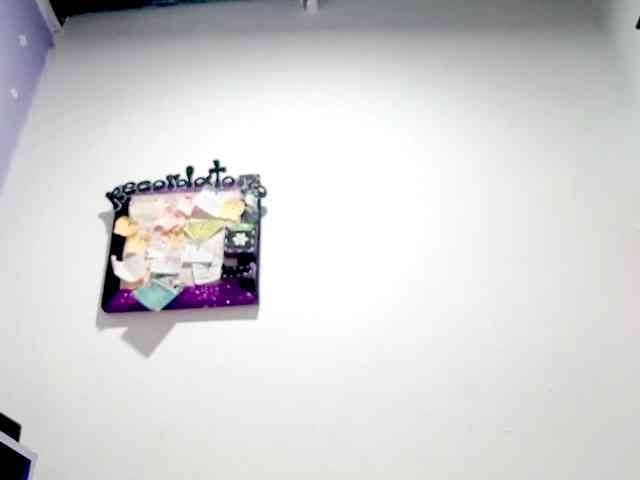 PetiteIvoryqueens webcam