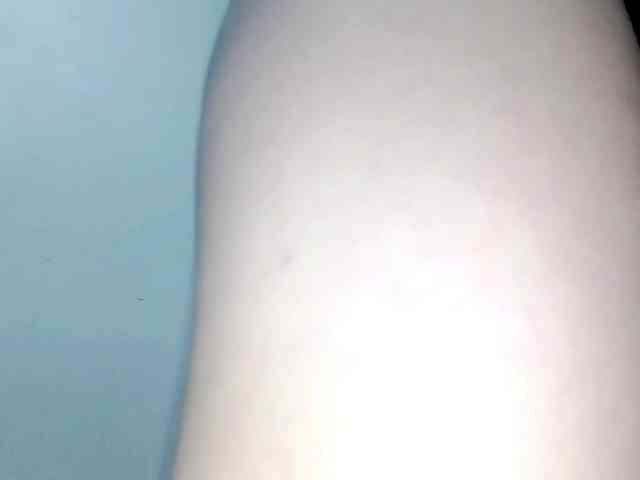 PetiteIvoryqueens webcam