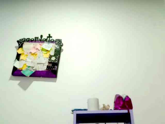 PetiteIvoryqueens webcam