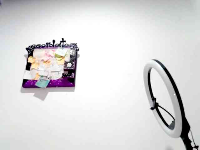 PetiteIvoryqueens webcam