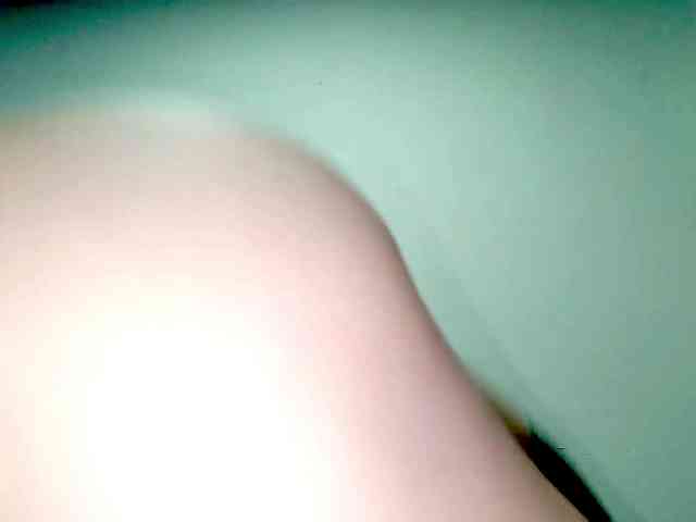 PetiteIvoryqueens webcam