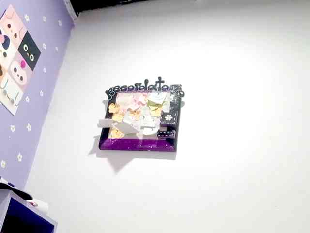PetiteIvoryqueen... Live Webcam on BongaCams