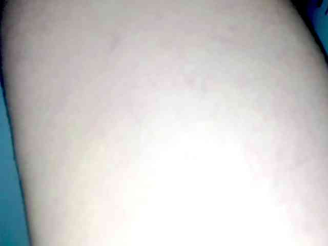 PetiteIvoryqueens webcam