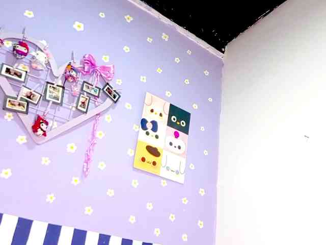 PetiteIvoryqueens webcam