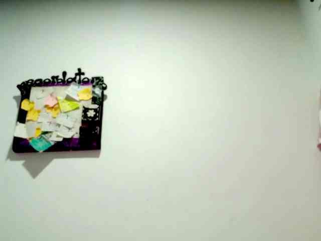 PetiteIvoryqueens webcam