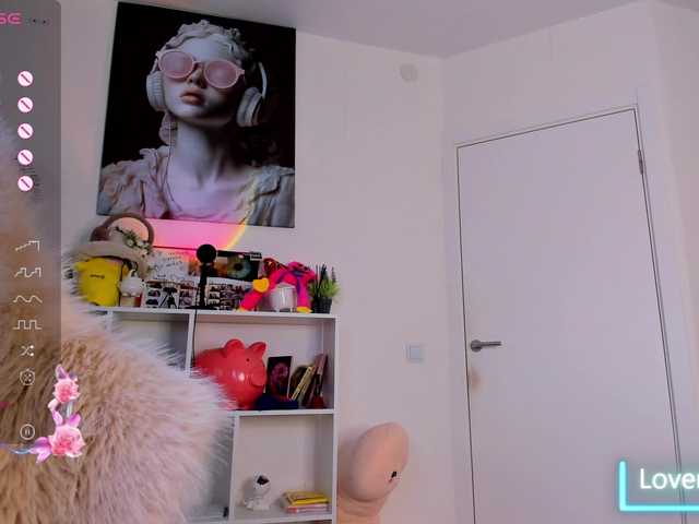 Evalore's BongaCams show and profile