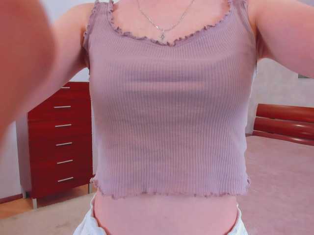 AnalisaMilford live cam on BongaCams
