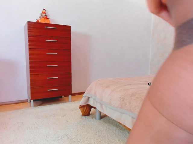 AnalisaMilford live cam on BongaCams