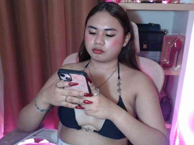 Urasianladyfox2xx Sex Cam Show