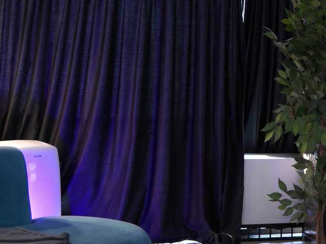 AishaBee live cam on BongaCams