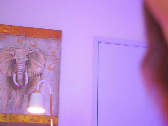 AishaBee live cam on BongaCams