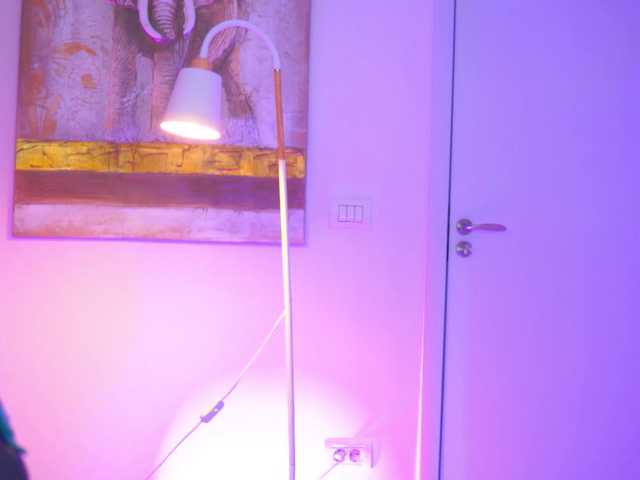 AishaBee live cam on BongaCams