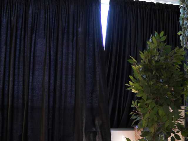 AishaBee live cam on BongaCams