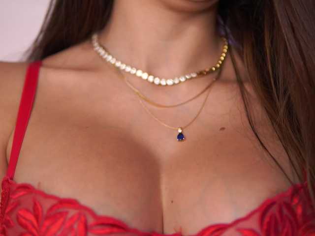 AishaBee live cam on BongaCams