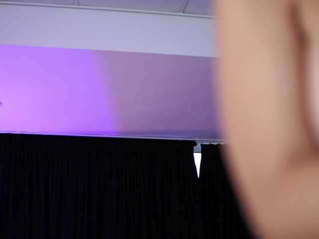 AishaBee live cam on BongaCams