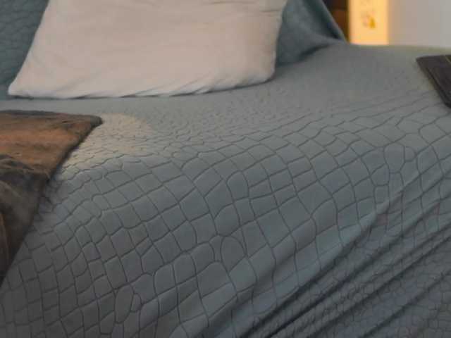 AishaBee live cam on BongaCams