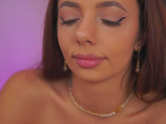 AishaBee
