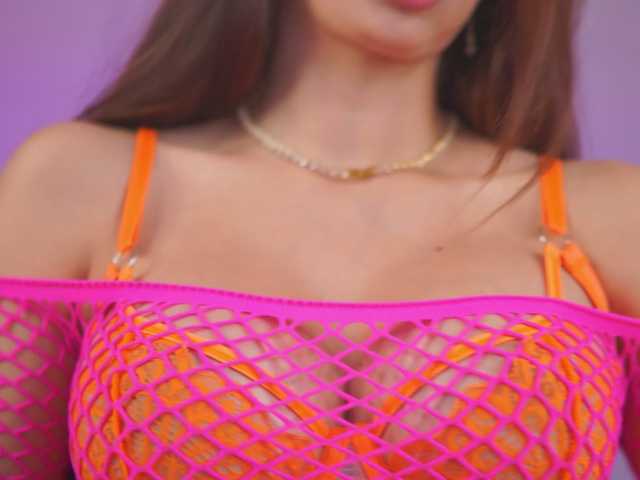 AishaBee live cam on BongaCams