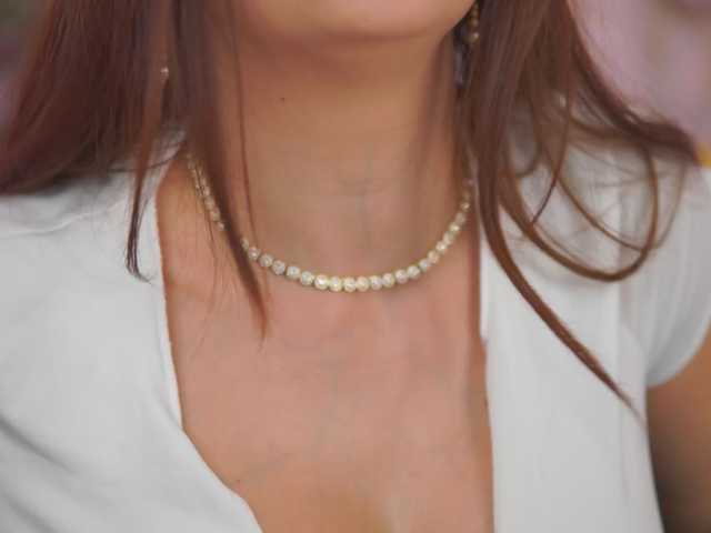AishaBee live cam on BongaCams
