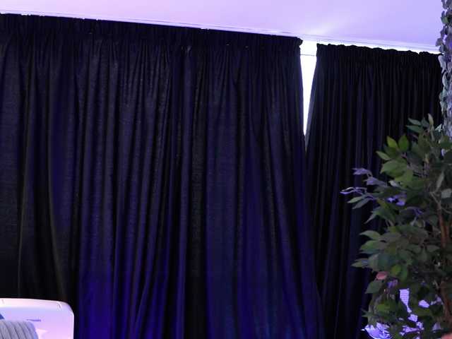 AishaBee live cam on BongaCams