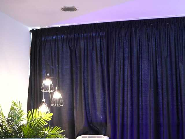 AishaBee live cam on BongaCams