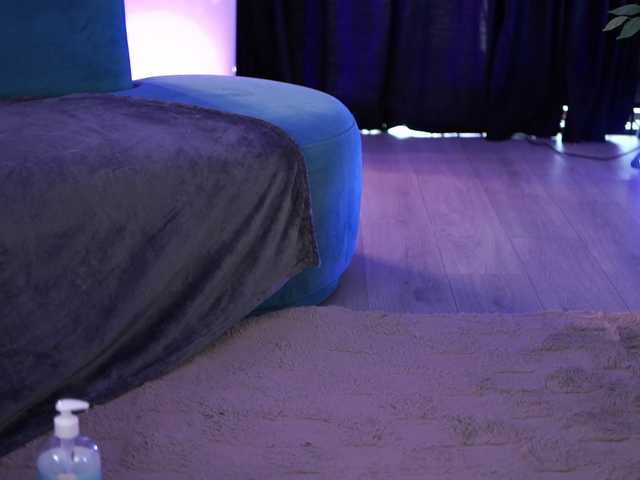 AishaBee live cam on BongaCams