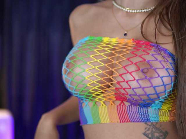 AishaBee live cam on BongaCams