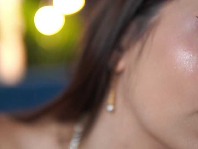 AishaBee live cam on BongaCams