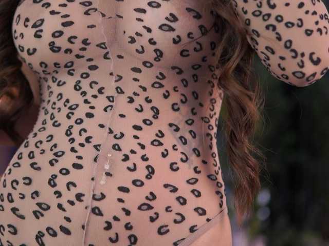 AishaBee