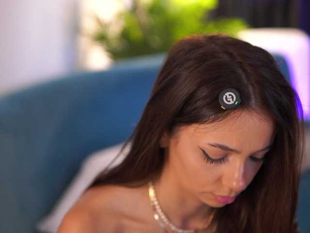 AishaBee live cam on BongaCams