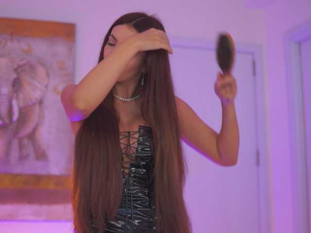 AishaBee live cam on BongaCams