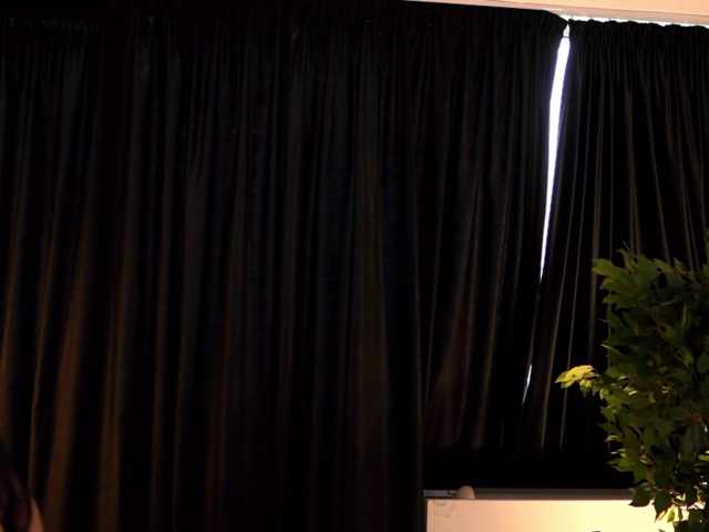 AishaBee live cam on BongaCams