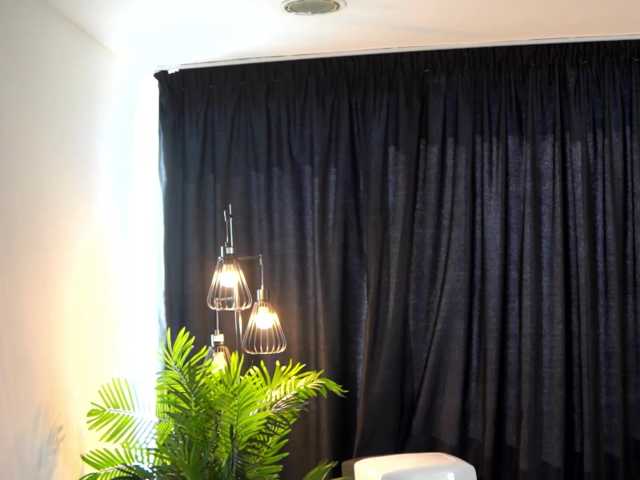 AishaBee live cam on BongaCams