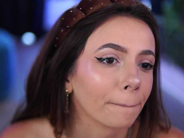 AishaBee live cam on BongaCams