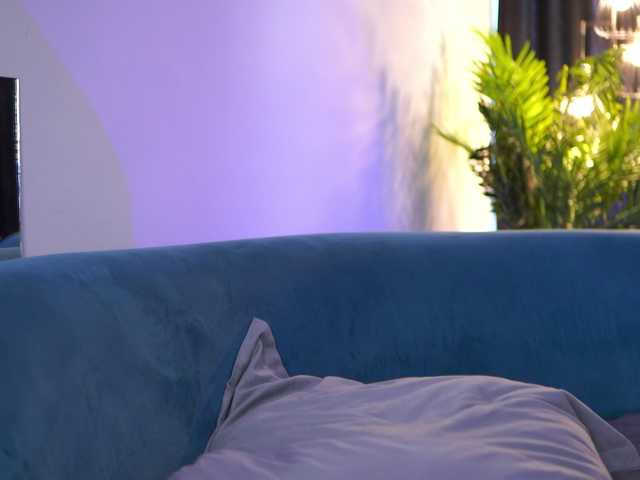 AishaBee live cam on BongaCams