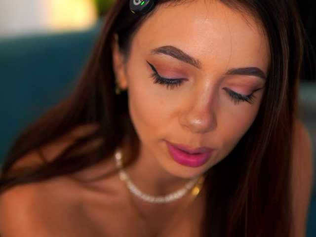AishaBee