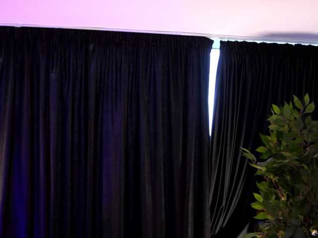 AishaBee live cam on BongaCams