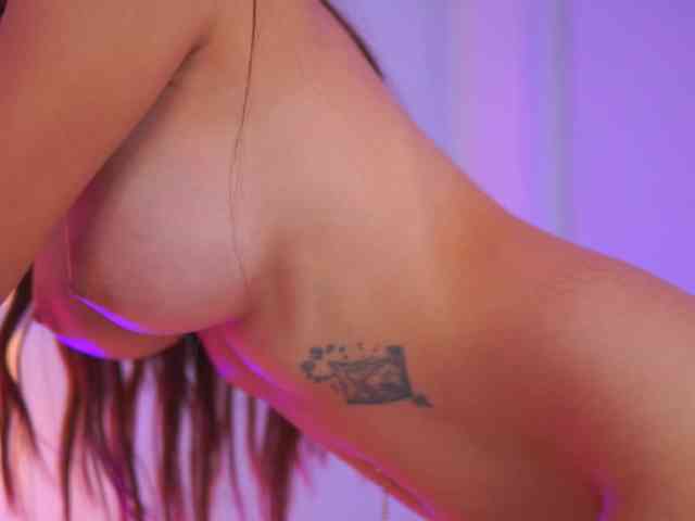 AishaBee