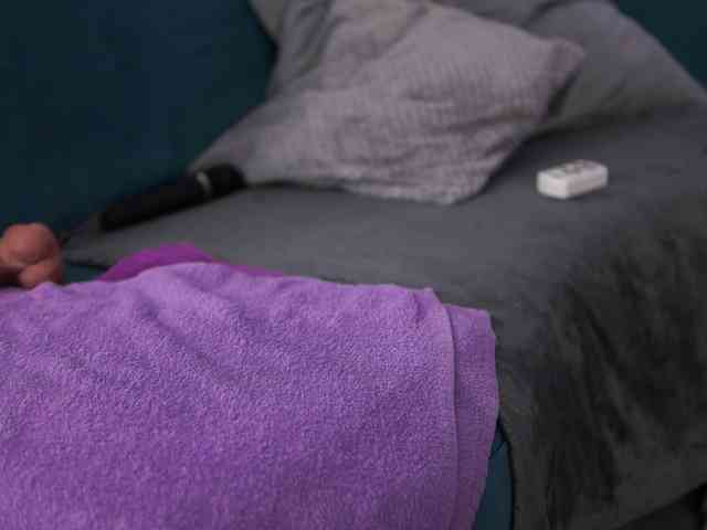 AishaBee webcam