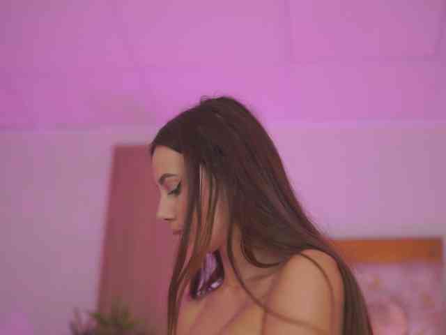 AishaBee