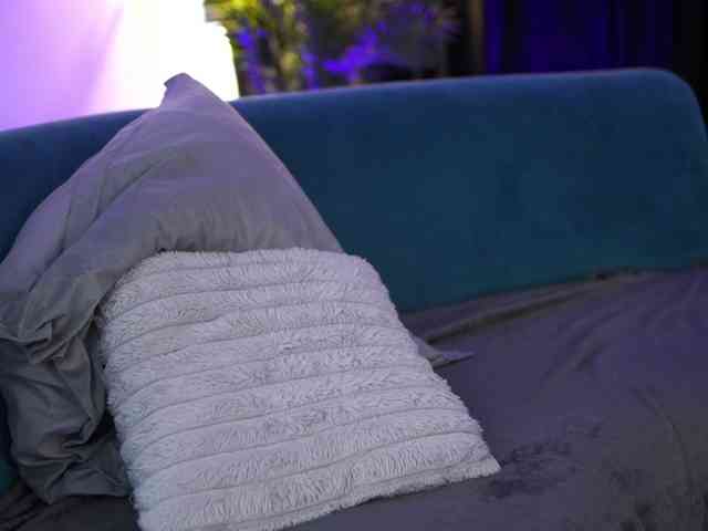 AishaBee Sex Cam Show