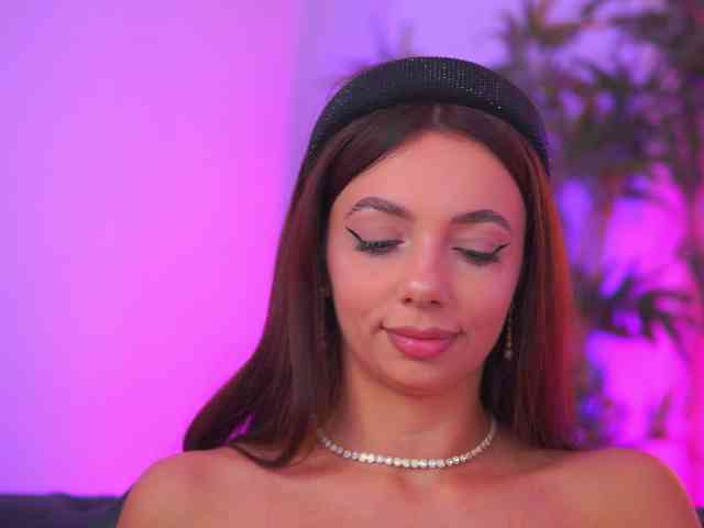 AishaBee
