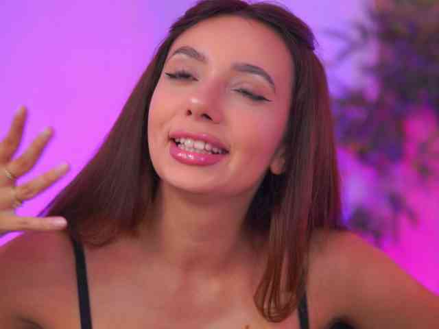 AishaBee