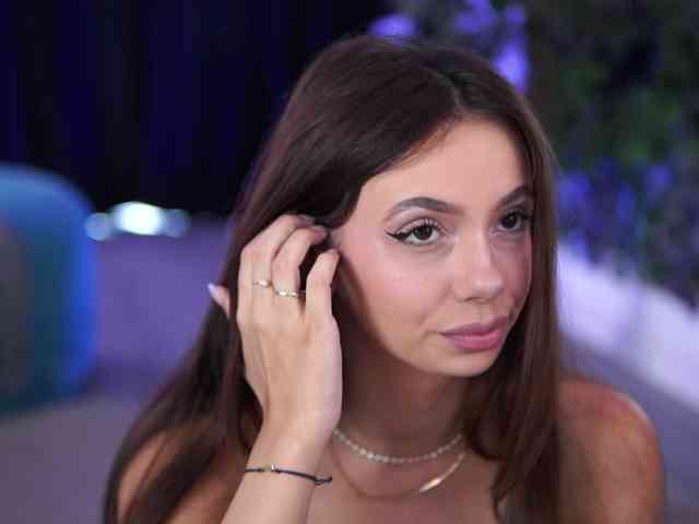 AishaBee