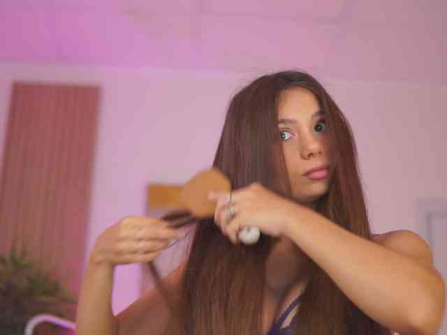AishaBee