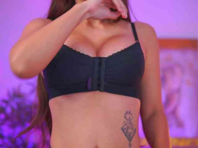 AishaBee