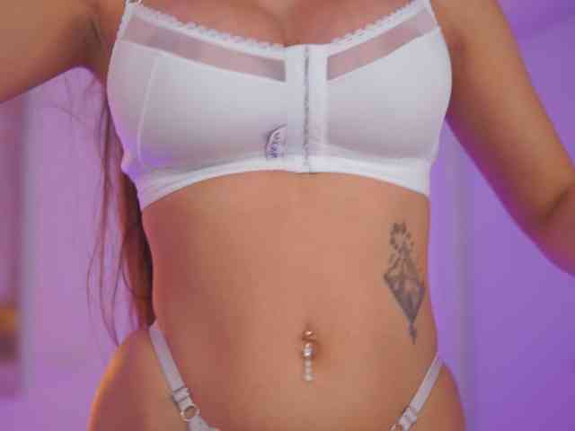 AishaBee